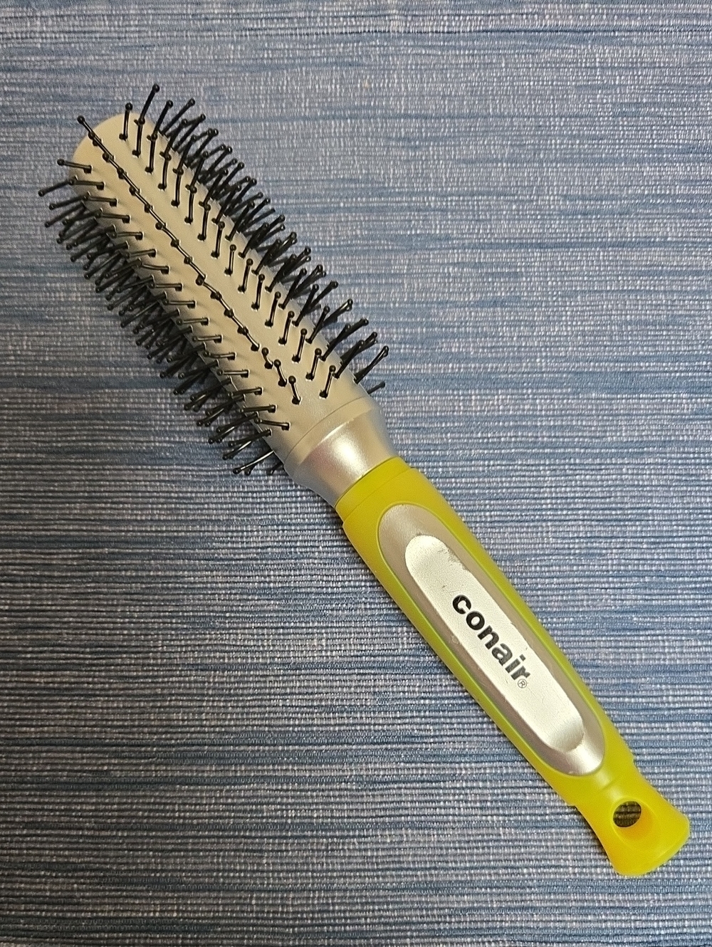 CONAIR Round Vent Brush - 1" Barrel